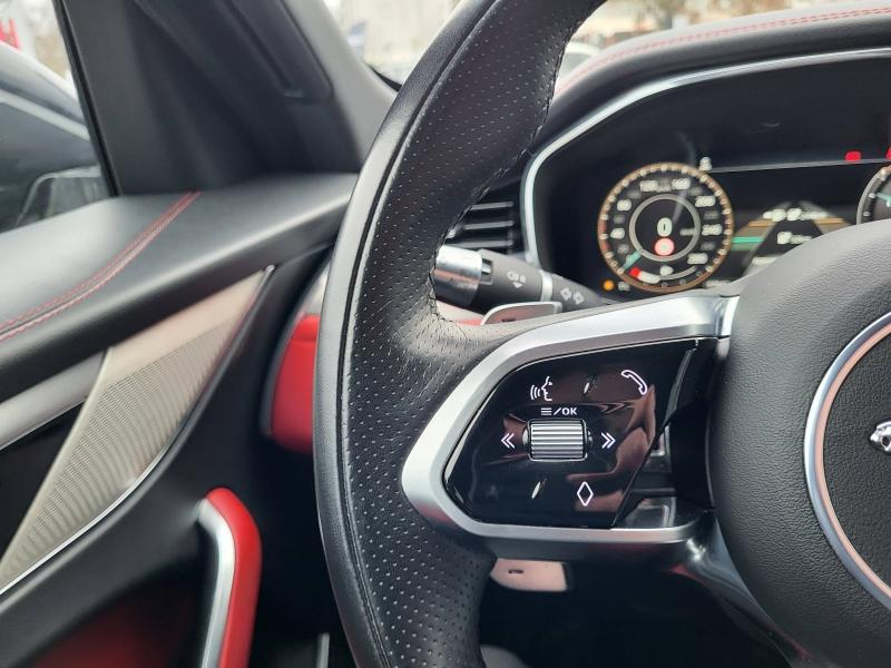 JAGUAR F-Pace d’occasion à vendre à ANNEMASSE chez SEGNY AUTOMOBILES (Photo 17)